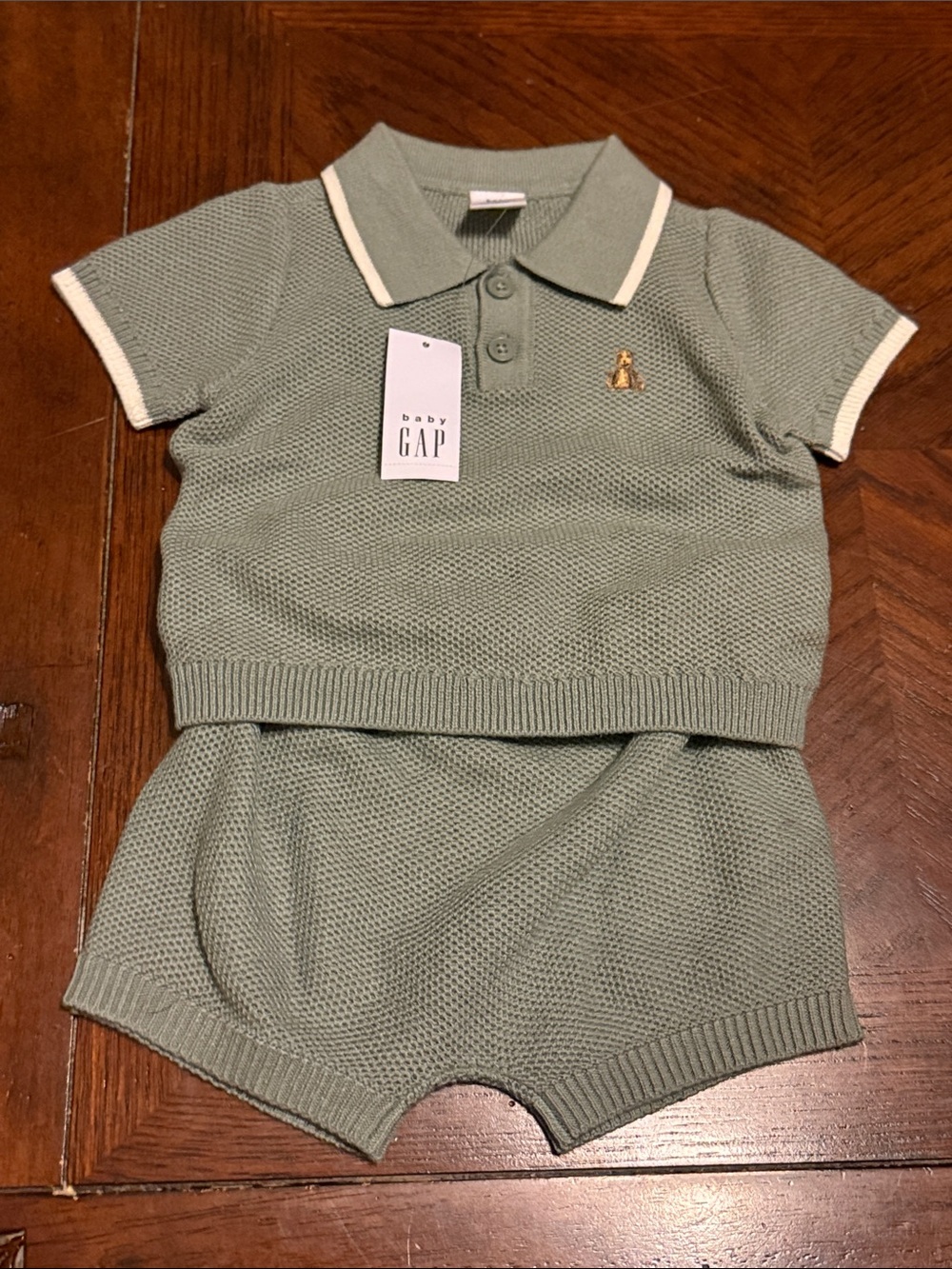 NWT Baby Gap Newborn 2 Piece Outfit 100% Cotton Green Baby Size 0-3 Months